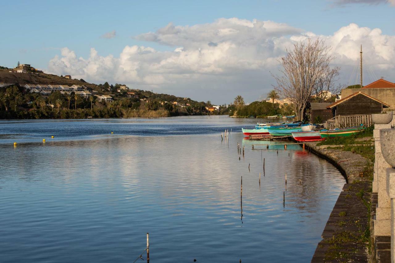 Case Panoramiche Sul Lago Messina Buitenkant foto
